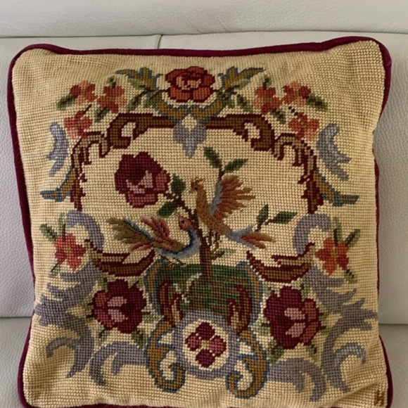 Embroidery pillow Cases - Picture 1 of 5